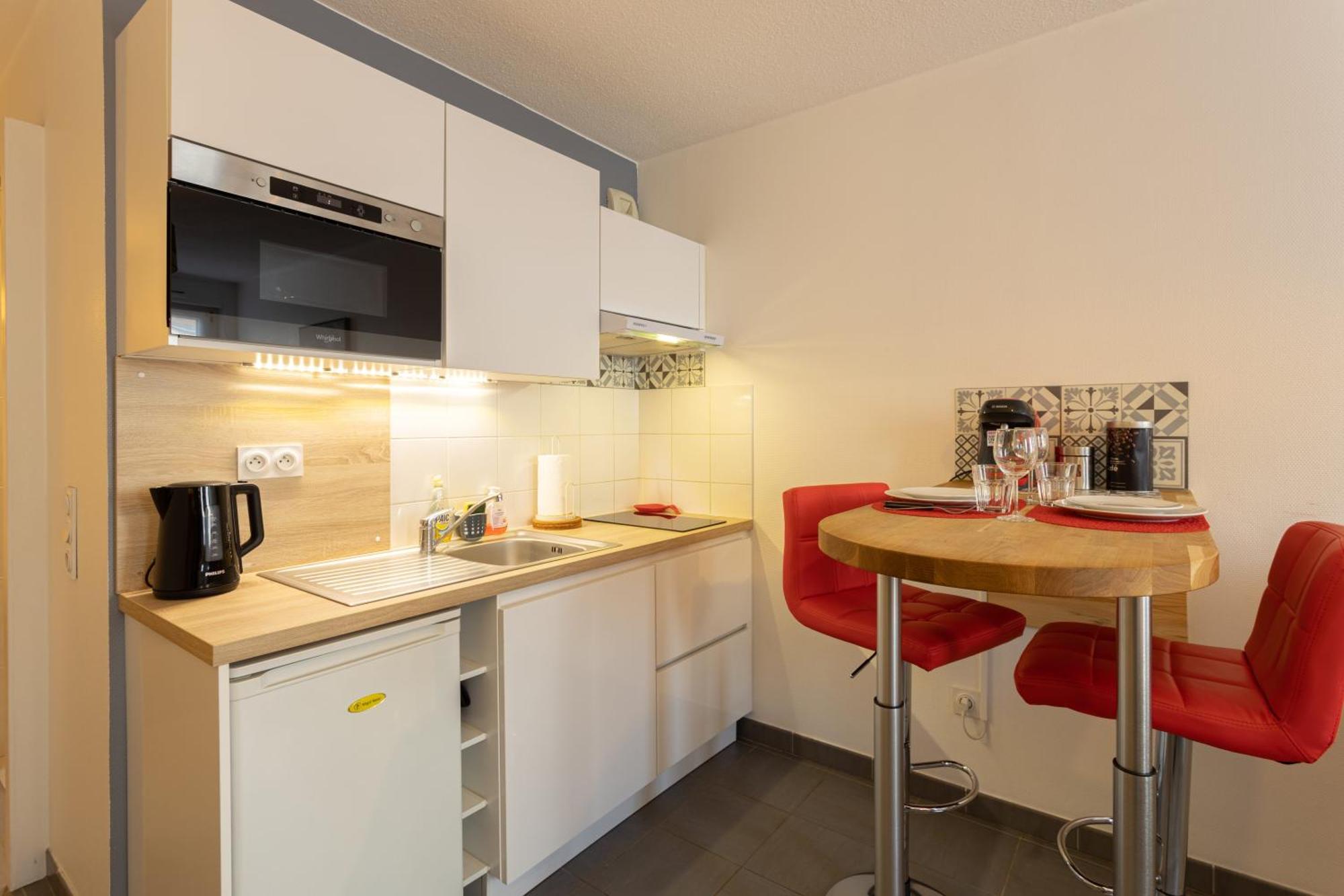 Studio Premium Arrivee Autonome 24S24H Troyes Esterno foto