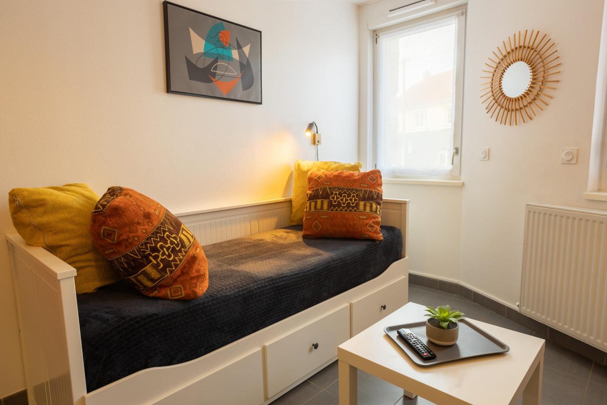Studio Premium Arrivee Autonome 24S24H Troyes Esterno foto